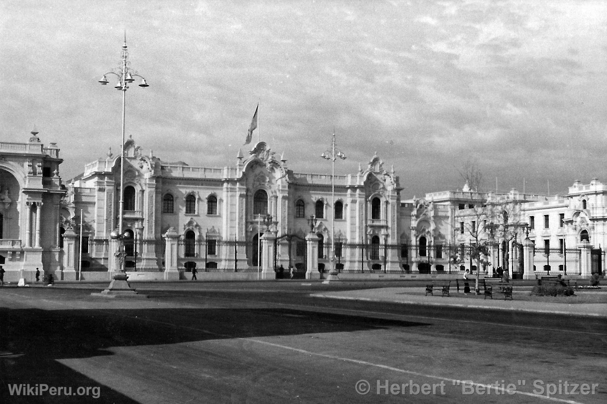 Palais du Gouvernement, Lima