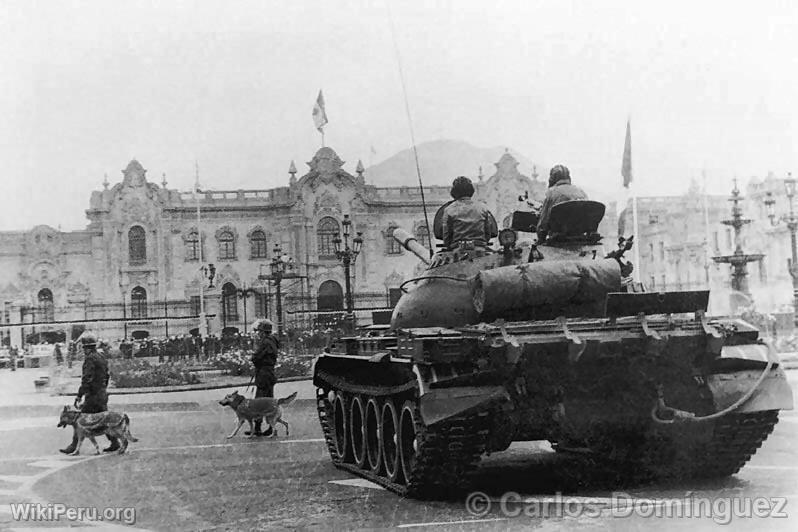 Coup militaire dirig par Velasco, Lima