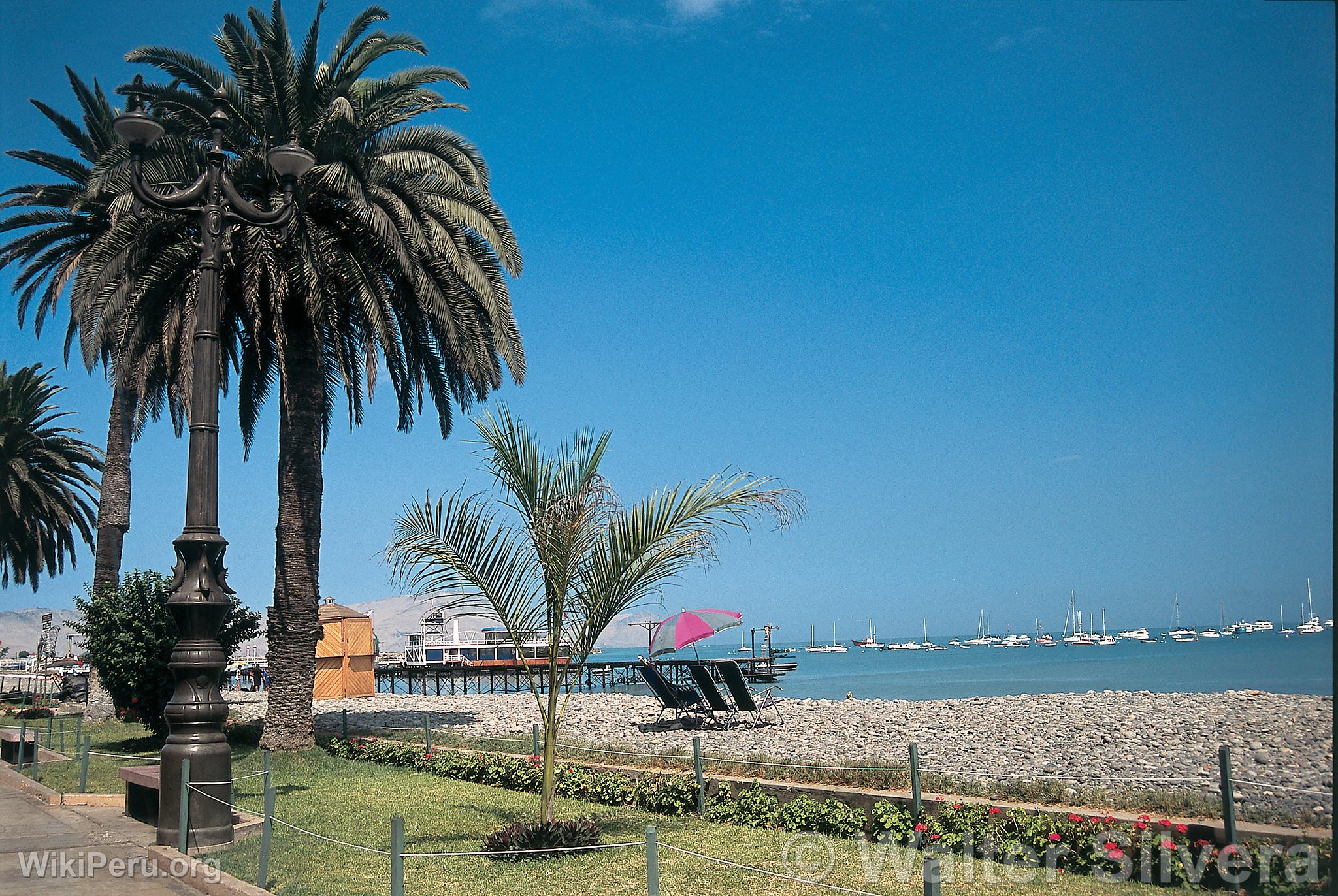 Plage Cantolao, Callao