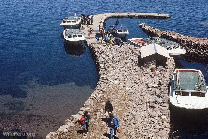 Port lacustre  Taquile