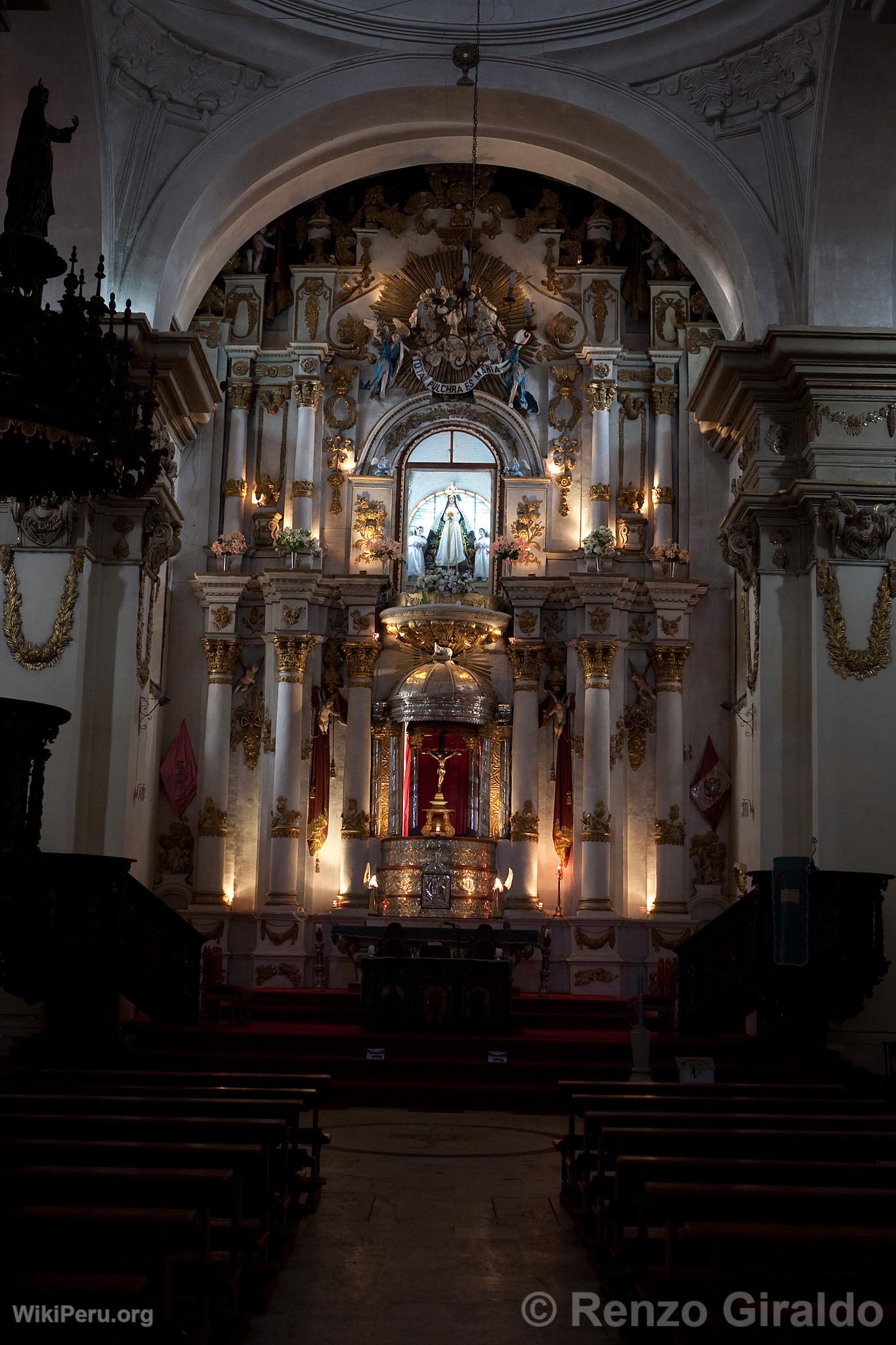 glise de Santiago Apstol