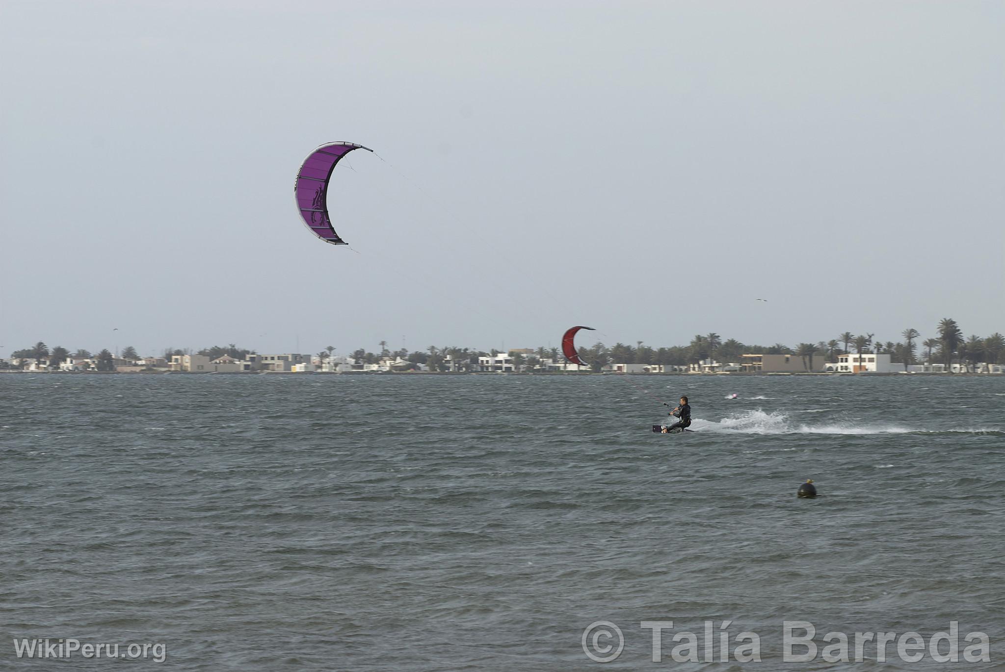 Kitesurf  Paracas