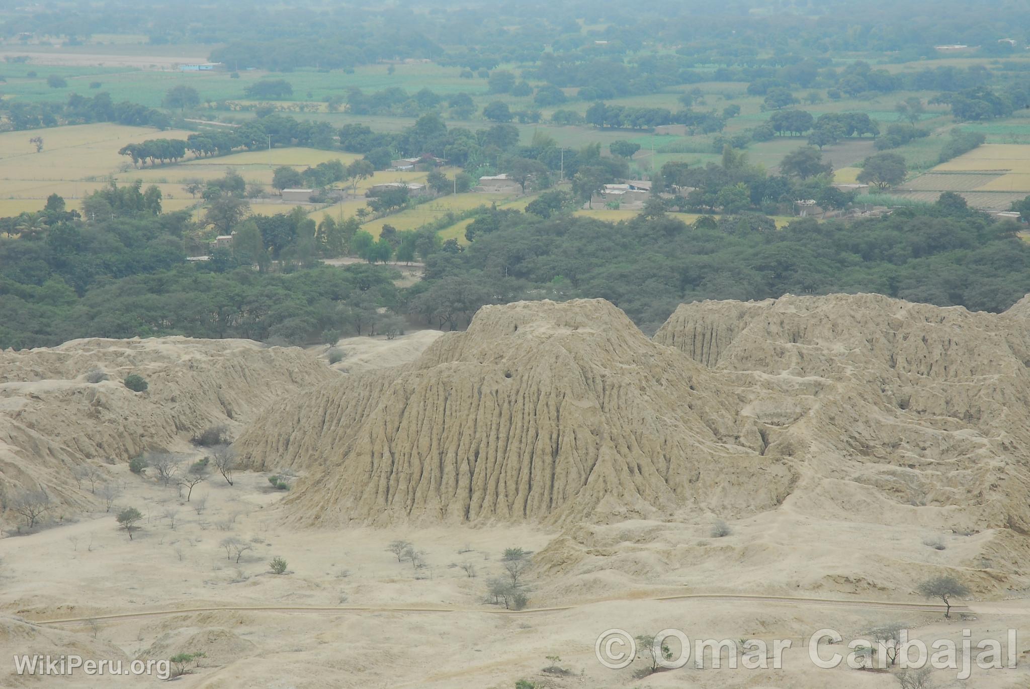 Valle des Pyramides de Tcume