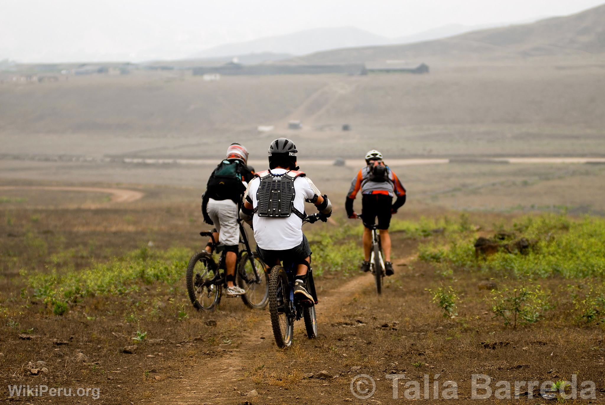 Cyclisme aux Lomas de Lcumo