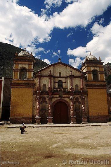 glise de San Cristbal, Huancavelica