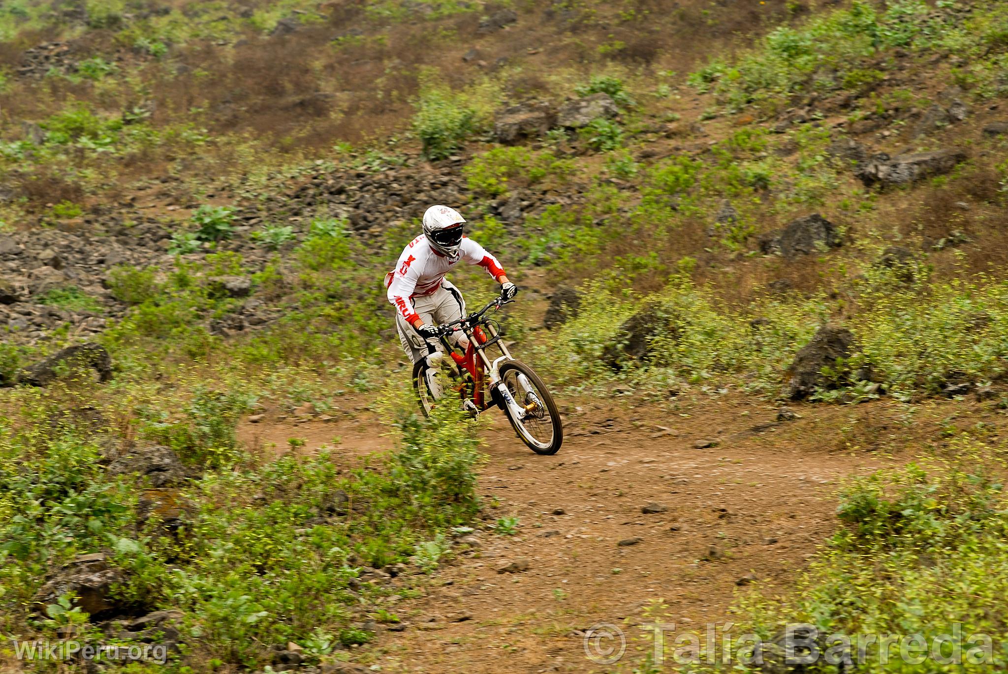 Cyclisme aux Lomas de Lcumo