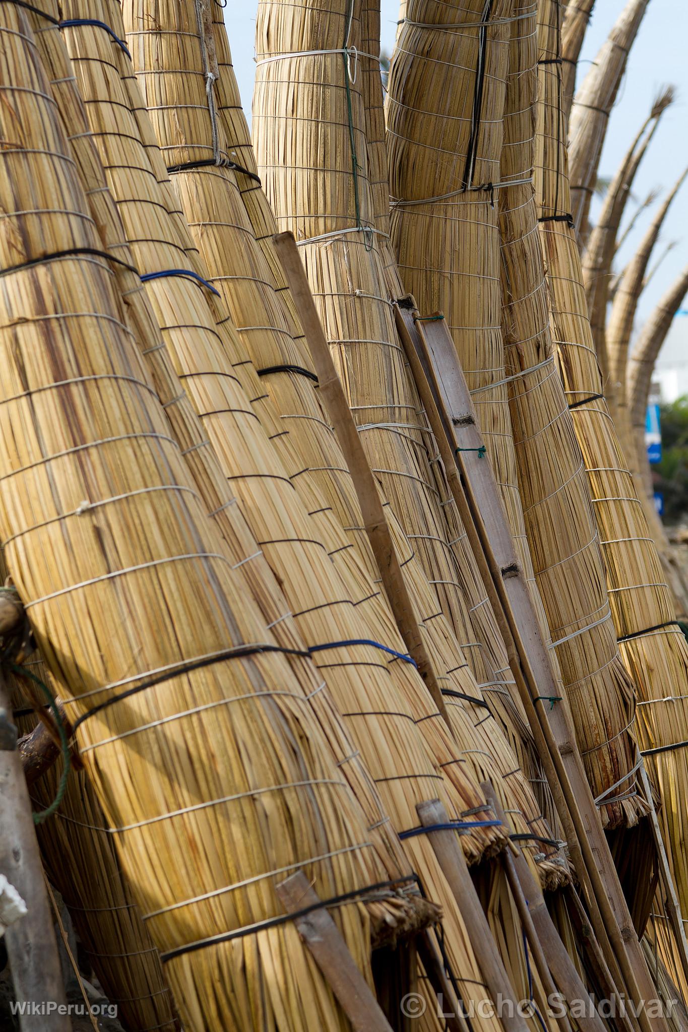 Caballitos de totora  Huanchaco