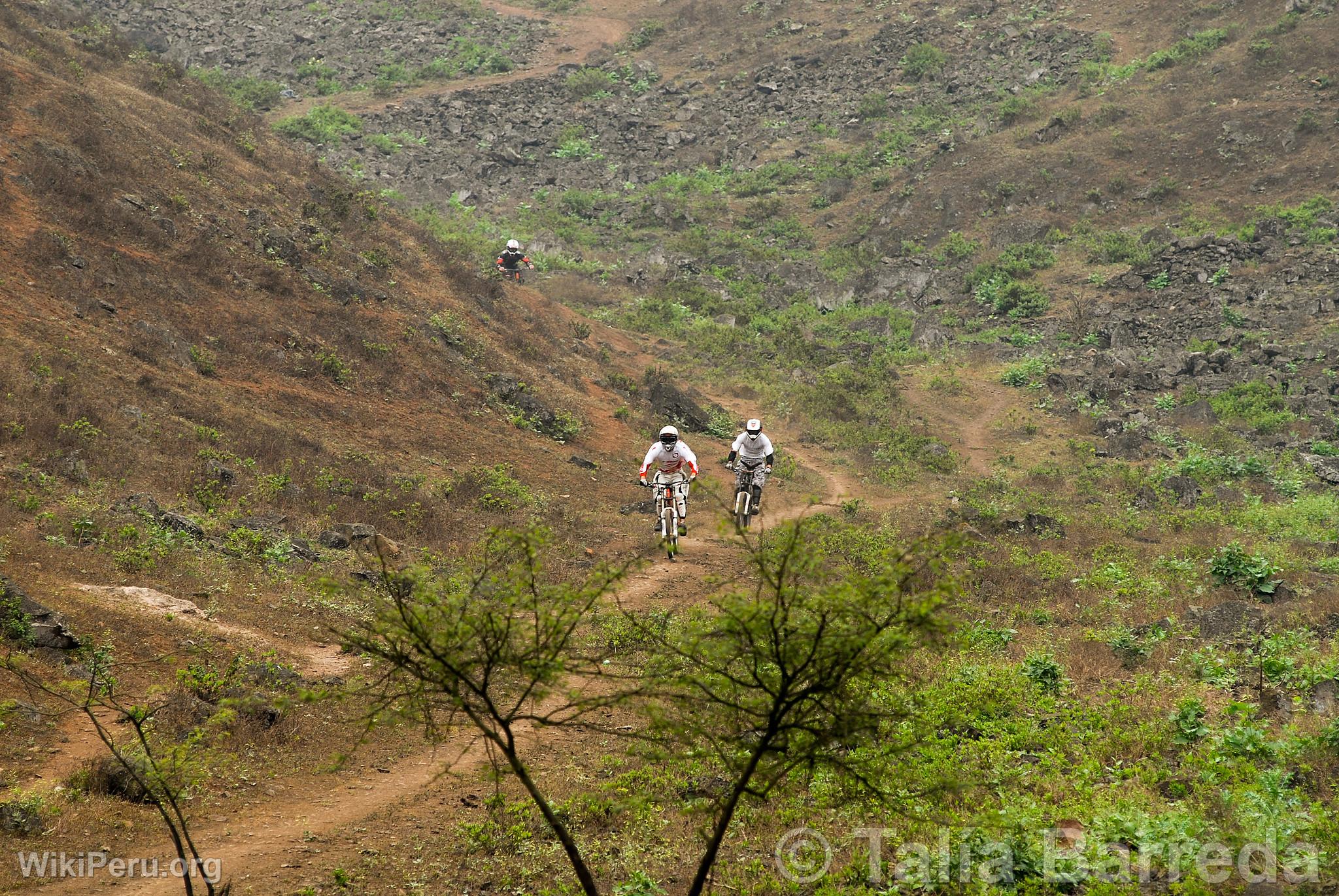 Cyclisme aux Lomas de Lcumo