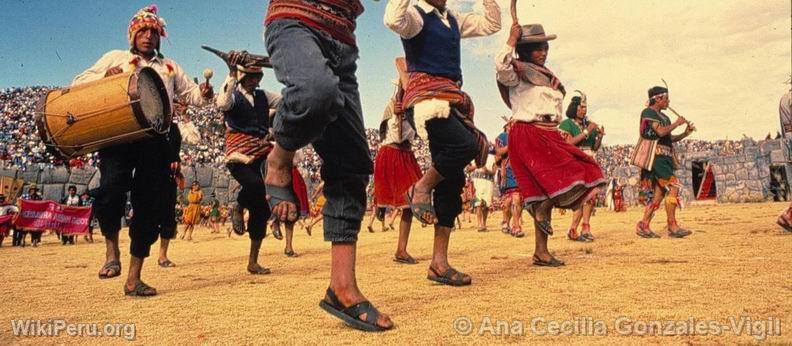 Danses durant l'Inti Raymi, Cuzco