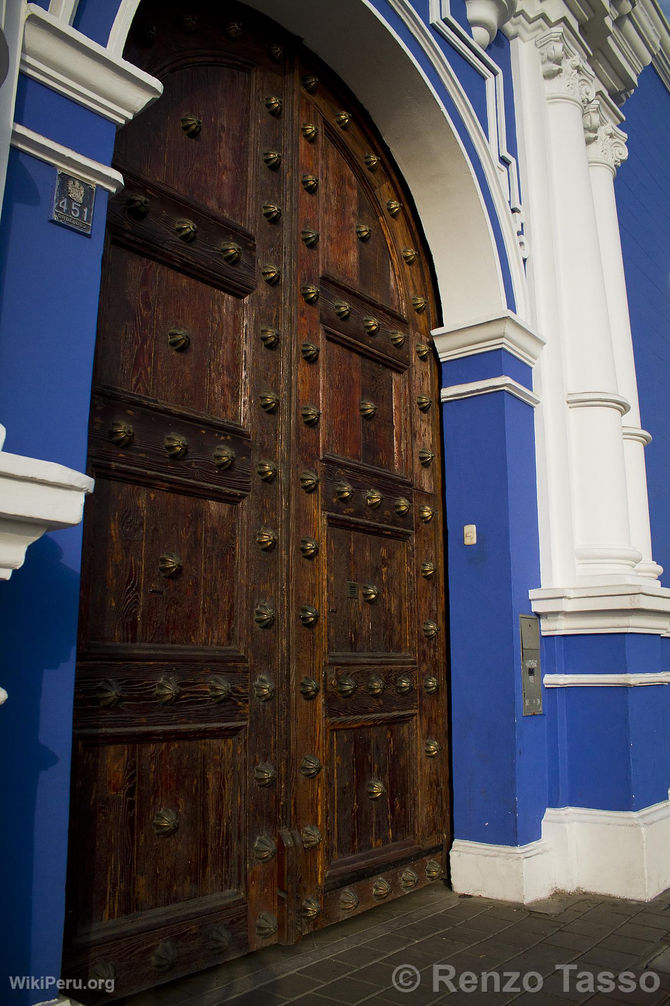 Place d'Armes, Trujillo