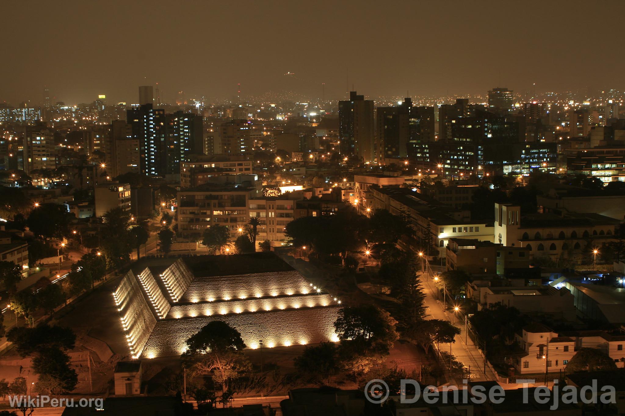 Huaca Huallamarca  San Isidro, Lima