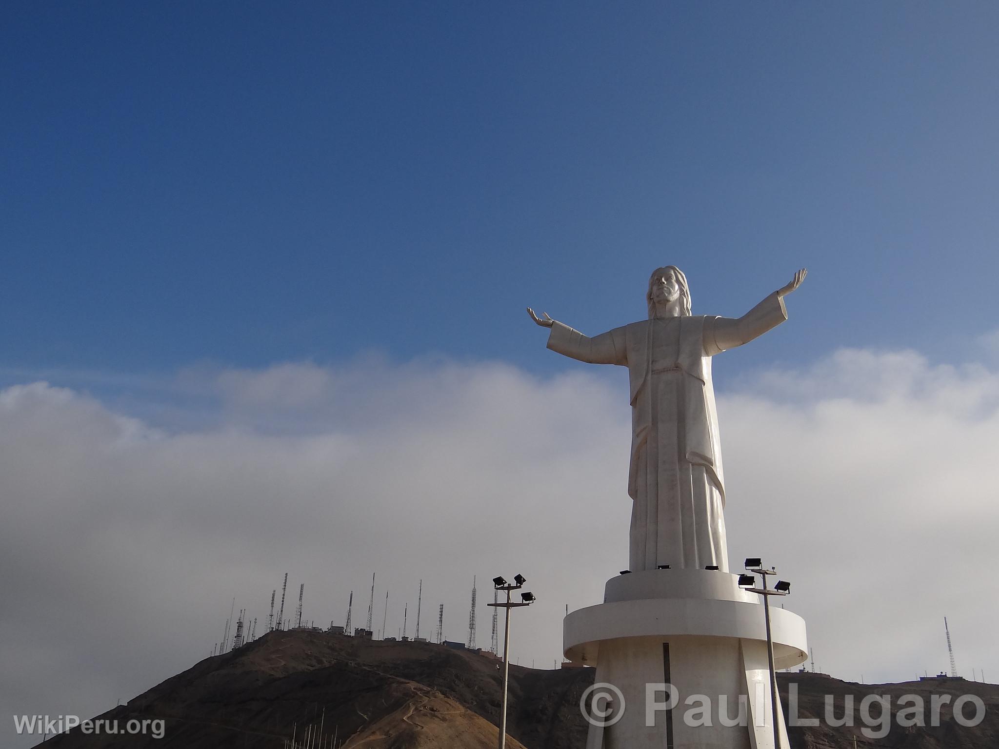 Le Christ du Pacifique, Lima