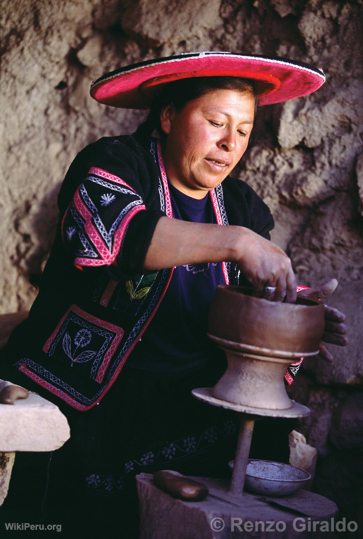 Cramiste artisan de Raqchi