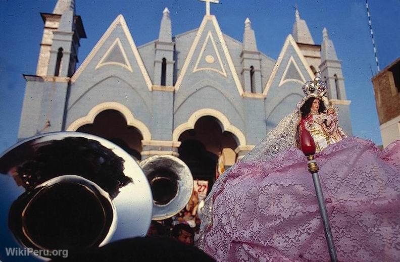 Vierge de la Candelaria, Puno