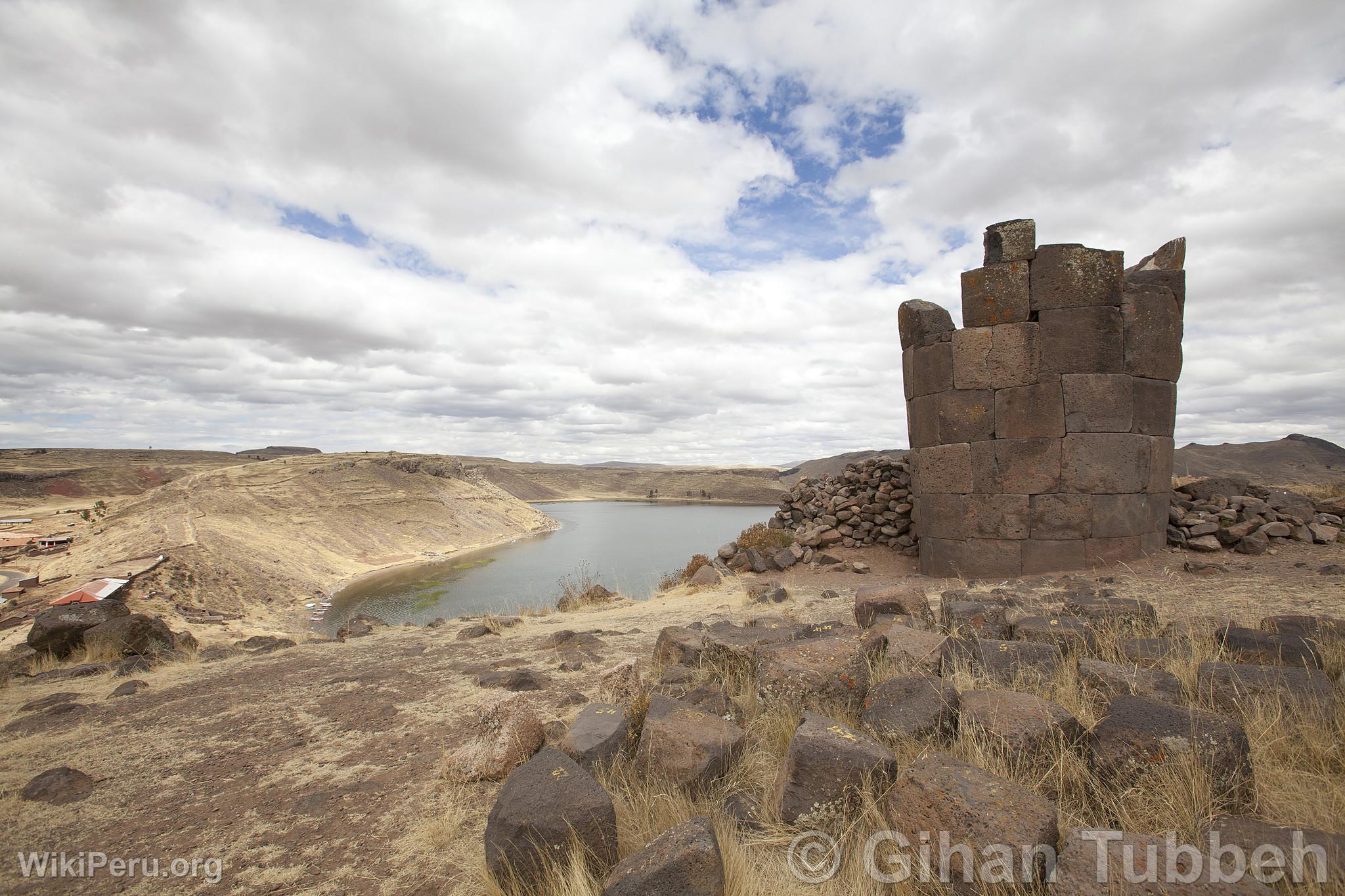 Chullpas de Sillustani