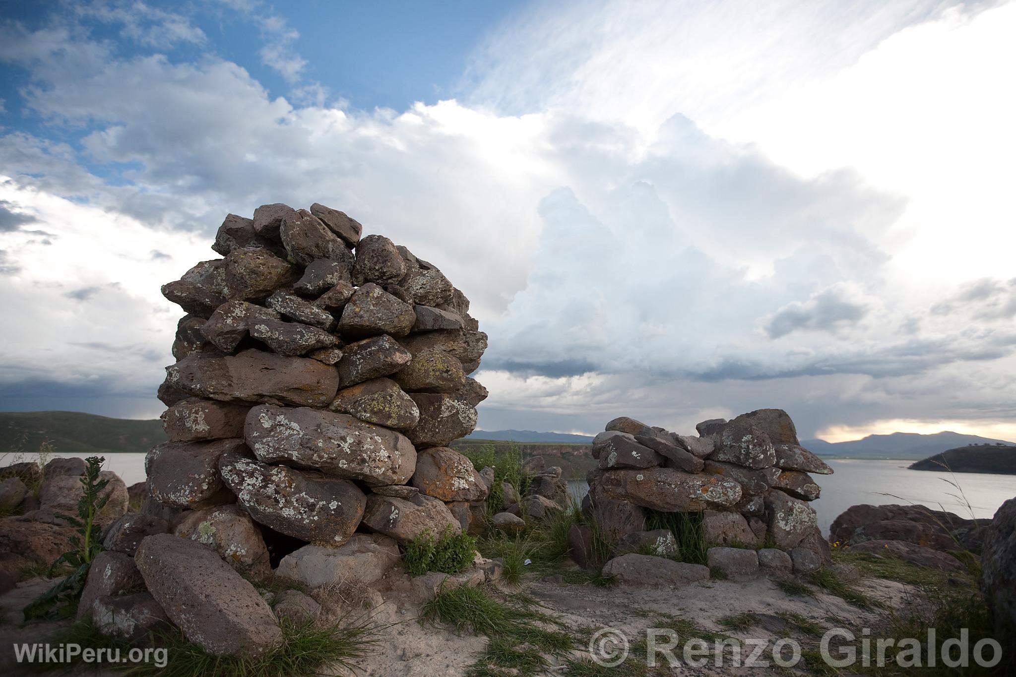 Chullpas de Sillustani et lac Umayo