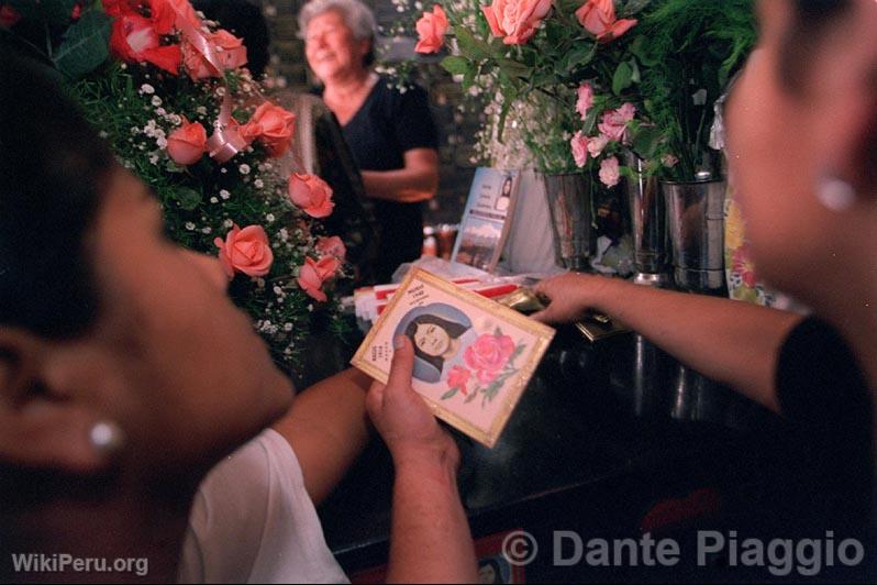 Messe pour Sarita Colonia pour l'anniversaire