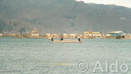 Lac Titicaca, Uros