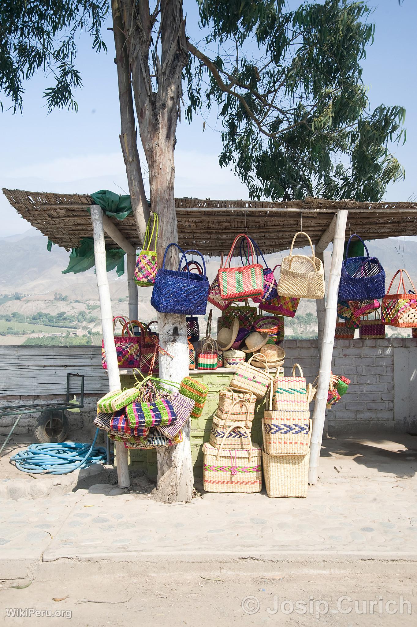 Vente d'artisanat  Azpitia