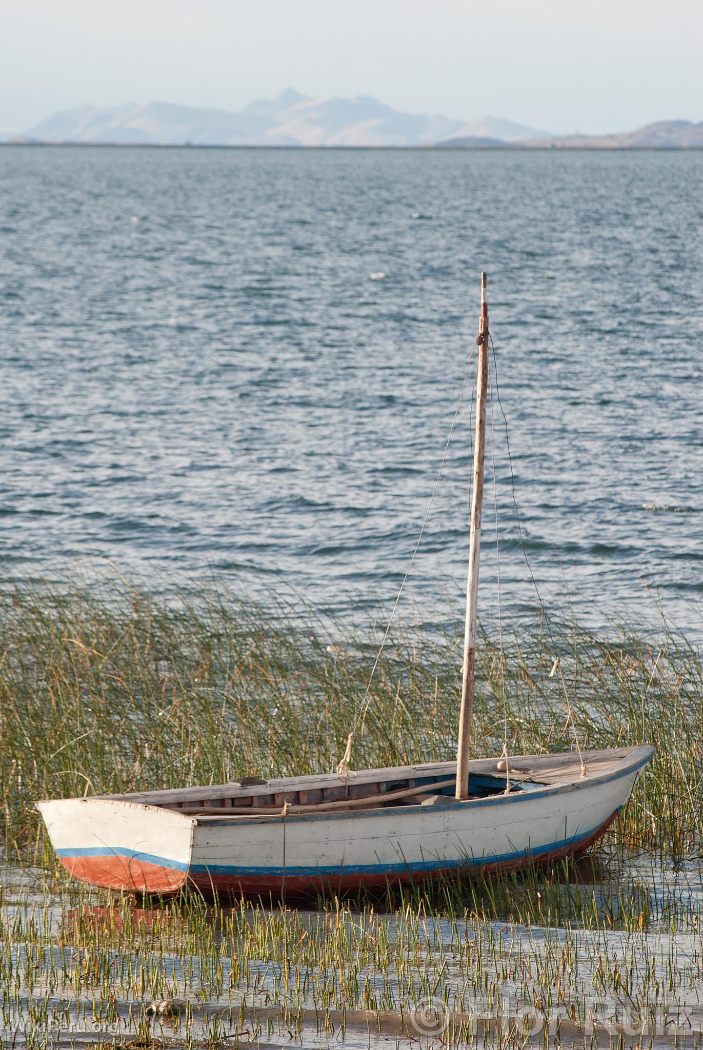 Bateau sur le Lac Titicaca