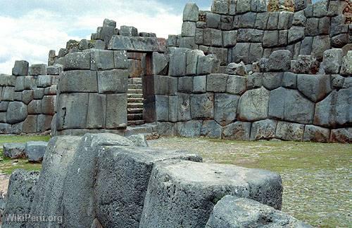 Murs incas, Sacsayhuaman