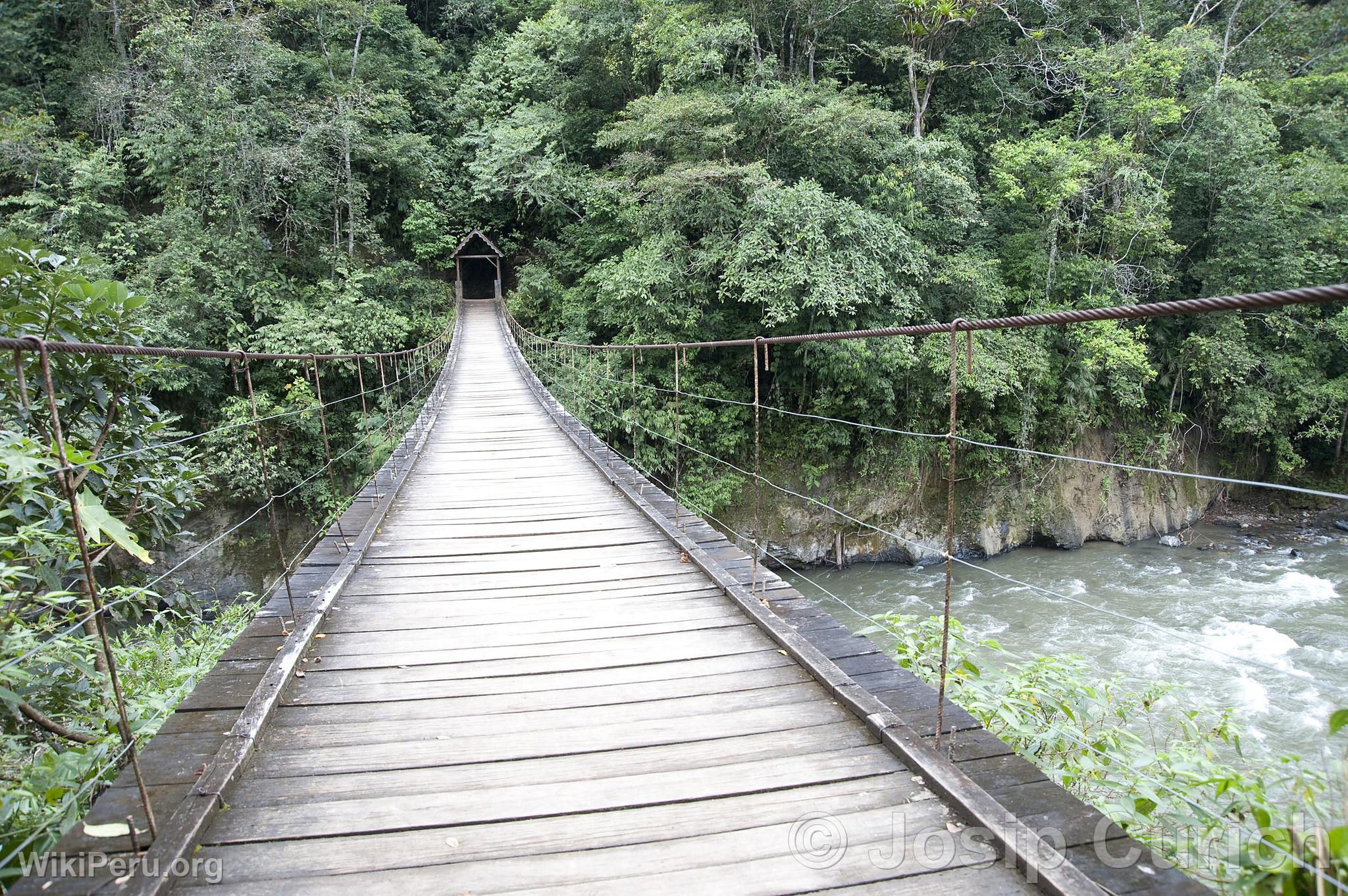 Pont Empereur Guillaume  Pozuzo