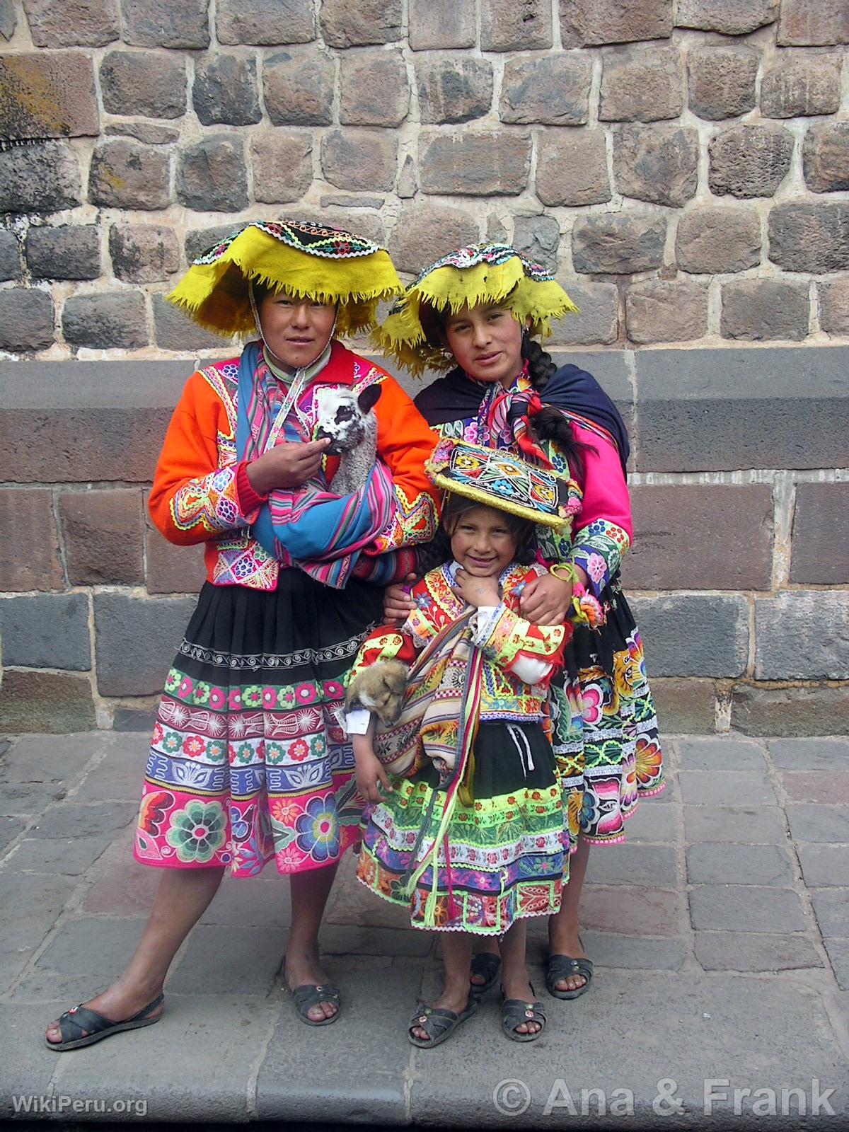 Costumes traditionnels de Cuzco