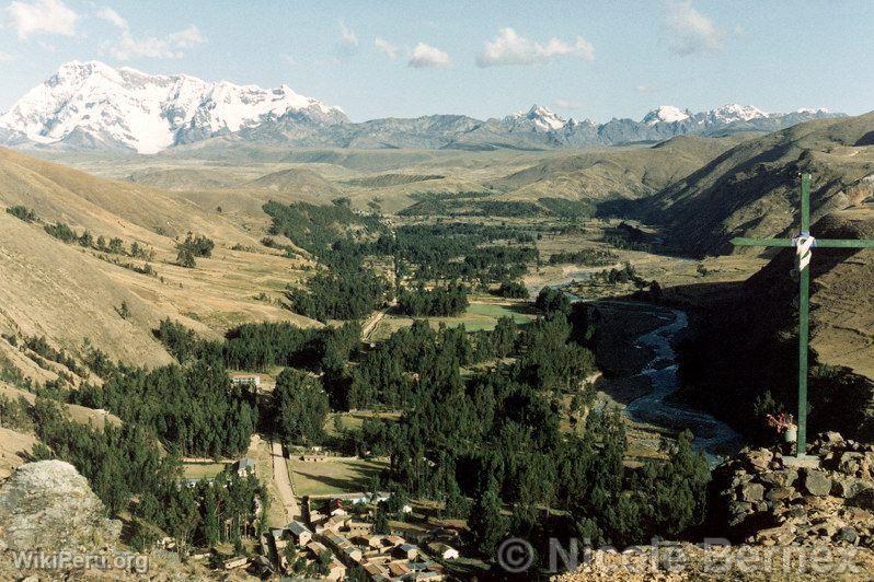 Glaciers de l'Ausangate dans le fleuve Mapacho