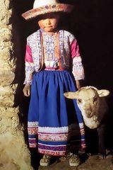 Fille de la Valle du Colca