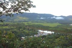 Port Tahuishco vu depuis le belvdre, Moyobamba