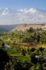 Volcan Chachani et campagne d'Arequipa