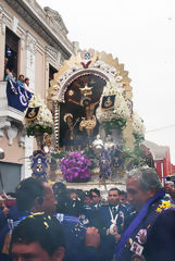 Procession du Seigneur des Miracles