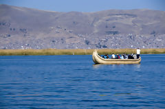 Touristes au Lac Titicaca