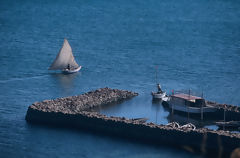 Quai de Llachon et du lac Titicaca