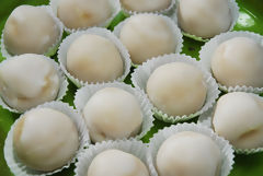 Fondant Balls