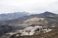 Valle de l'Osmore, au pied du Tixani